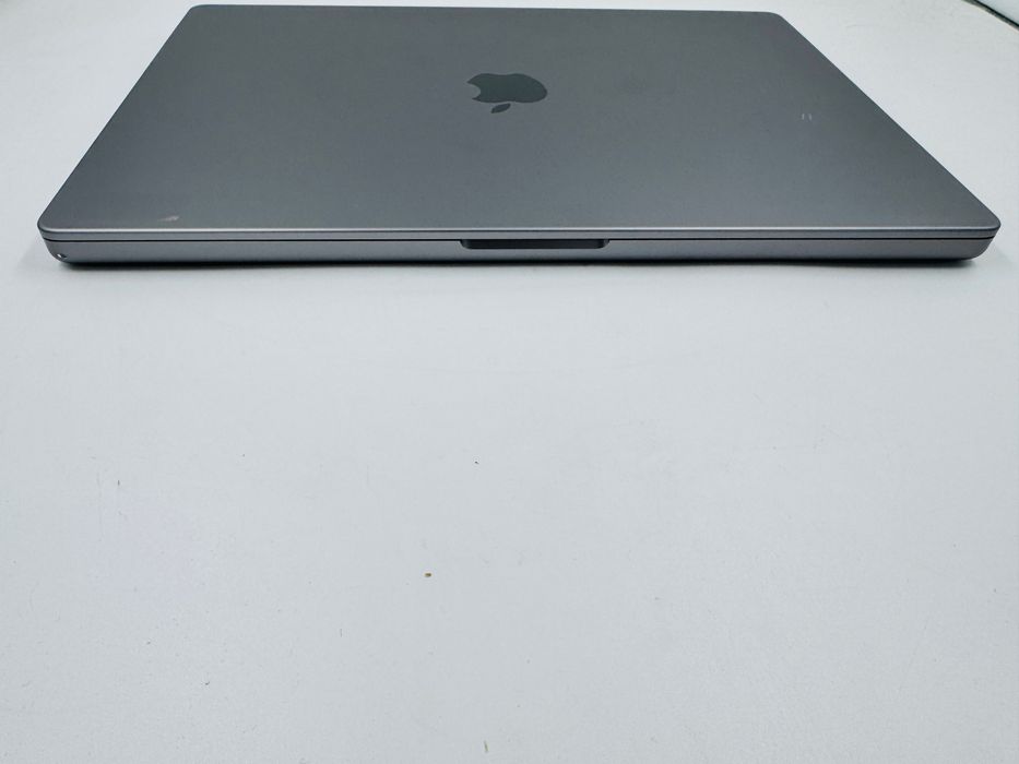 Apple Macbook Pro 16 2021 M1 Pro 32GB RAM 512GB SSD Space Gray IL7488