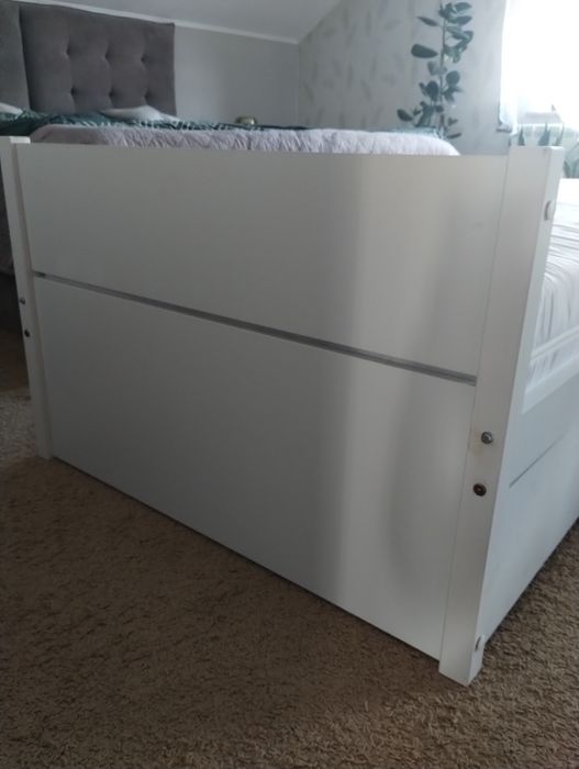 Łóżko młodzieżowe 90 x 200