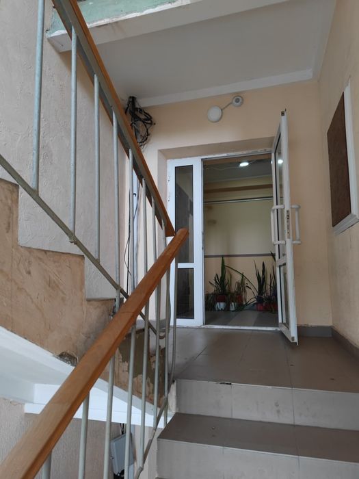 Сдам просторную 1к  Студию,  пр. Богдана Хмельницкого 16, пр.Поля