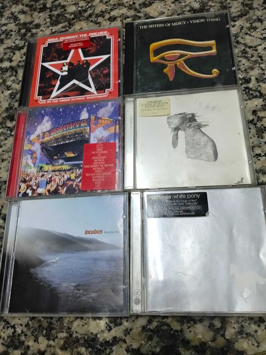 CDs musica Korn Evanescence sistem of merci entre outros