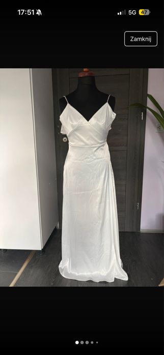 Satynowa biala suknia np na ślub
