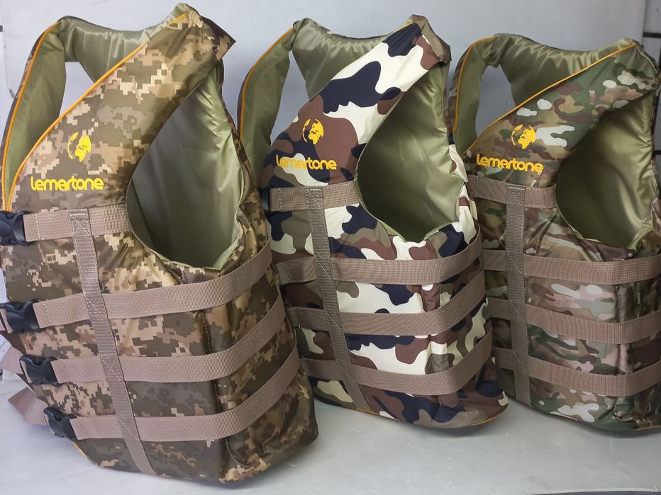 Страховочные спасательные жилеты ТМ Lemartone 80-100кг