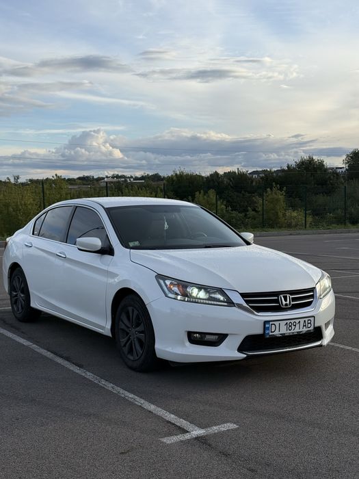 Хонда Акорд на автоматі