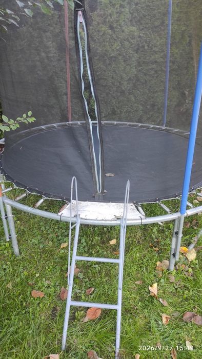 Trampolina ogrodowa