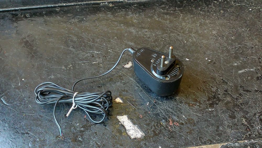 Винтажный блок питaния ЭЛЕKTPOНИКА БП2-1 1977г ССCР