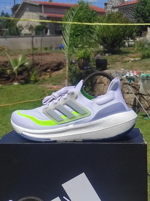 Sapatilhas Running Adidas Ultraboost 23 Light tamanho 39