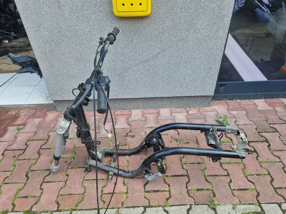 Rama plus dokumenty skuter Peugeot Ludix
