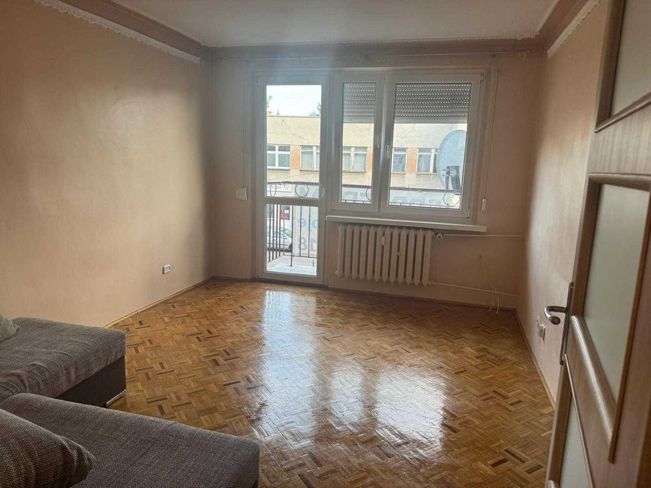 Mieszkanie trzypokojowe 49,8m2 środkowe I piętro
