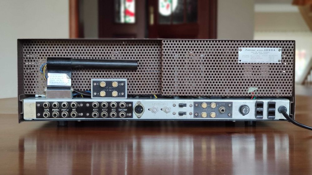 Sansui 1000 - amplituner