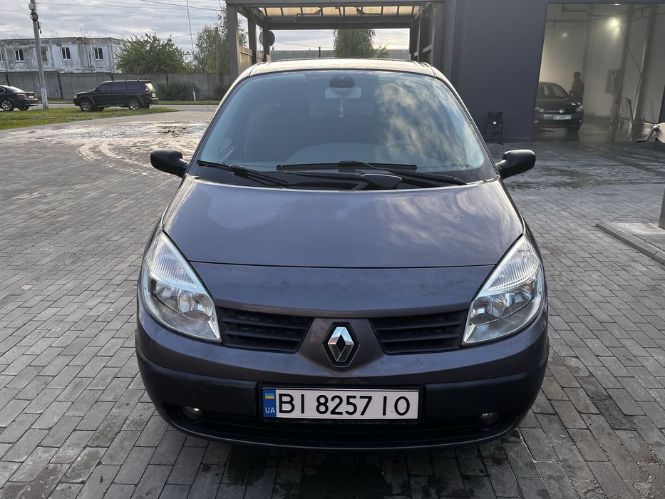 Продам Renault Sceniс 2005 року