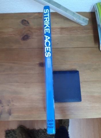 Strike Aces – Lindsay Peacock