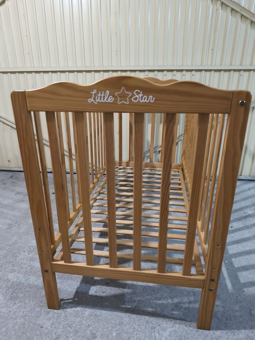 Cama de bebé Zippy com colchão