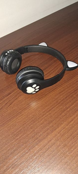 Навушники безпровідні