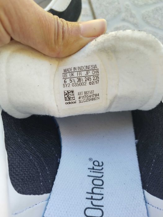 Tênis Adidas originais