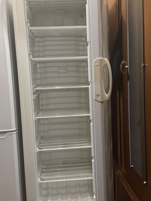 Морозильна камера Privileg OKO