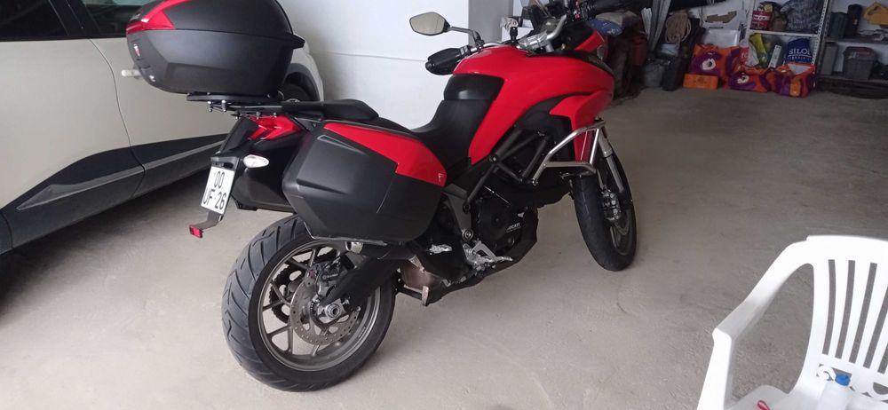 Vendo Ducati Multistrada 950.