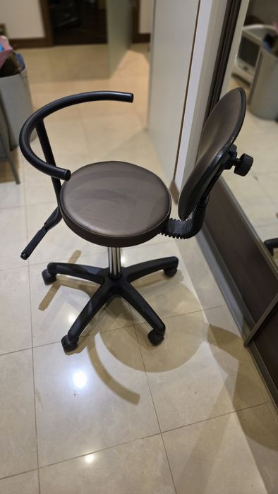 Hoker / Taboret / Fotel dziecięcy Ayala