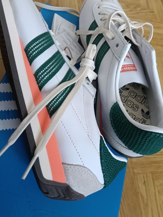 Adidasy obuwie damskie 40 2/3 JI 2876 Country