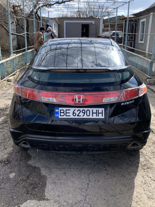 Продам Honda civic 5d