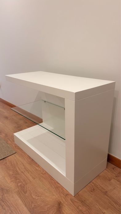 Móvel  branco 90x75,5x70