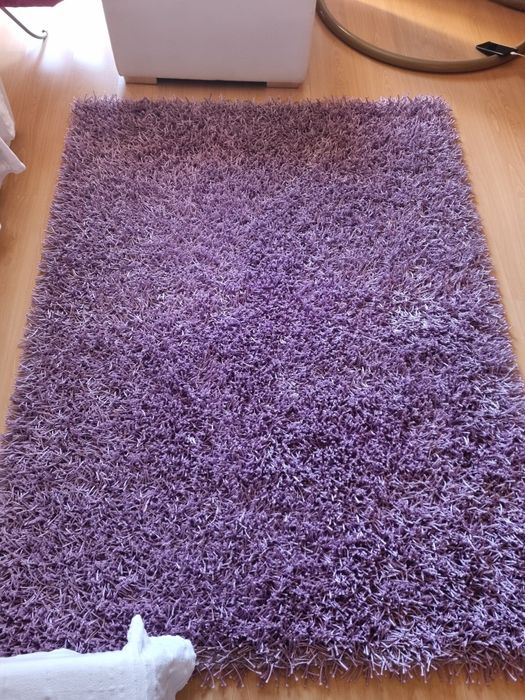 Tapete lilás com pêlo alto 130x180cm
