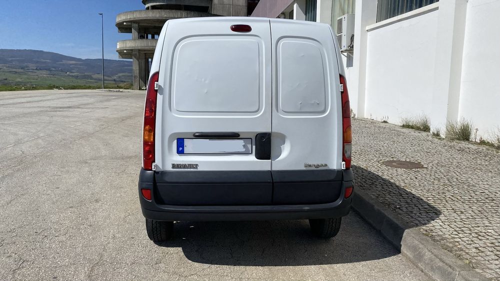 Kangoo 1.5 dci PRONTA A TRABALHAR-Muito material novo- Economica-4150€