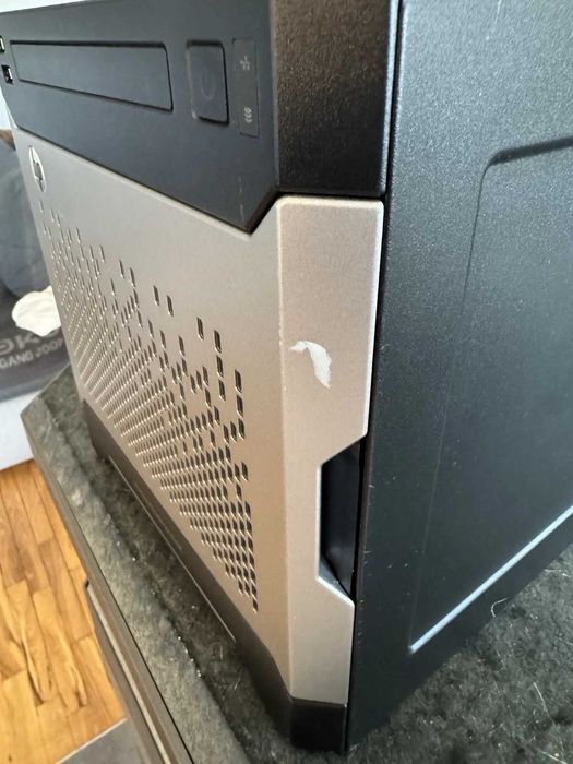 HP Microserver Gen 8 Mini Server63823840495745124