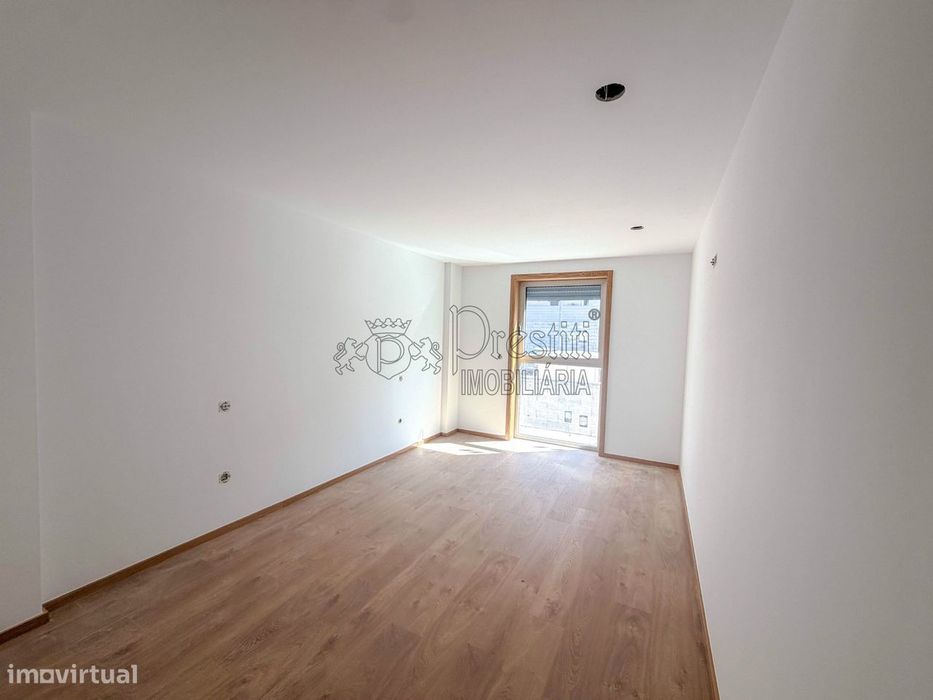 Apartamento T2 para Arrendar em Guimarães