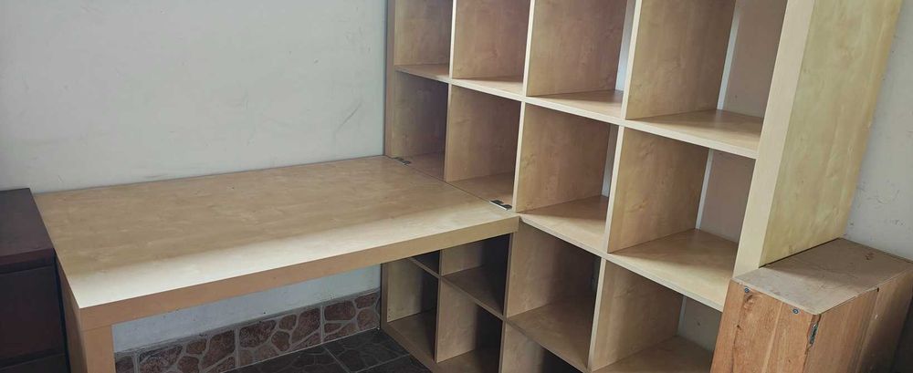 Regał IKEA Kallax + biurko  149x149x39