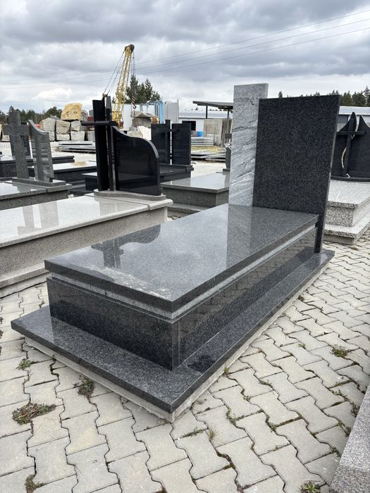 Nagrobki Granitowe