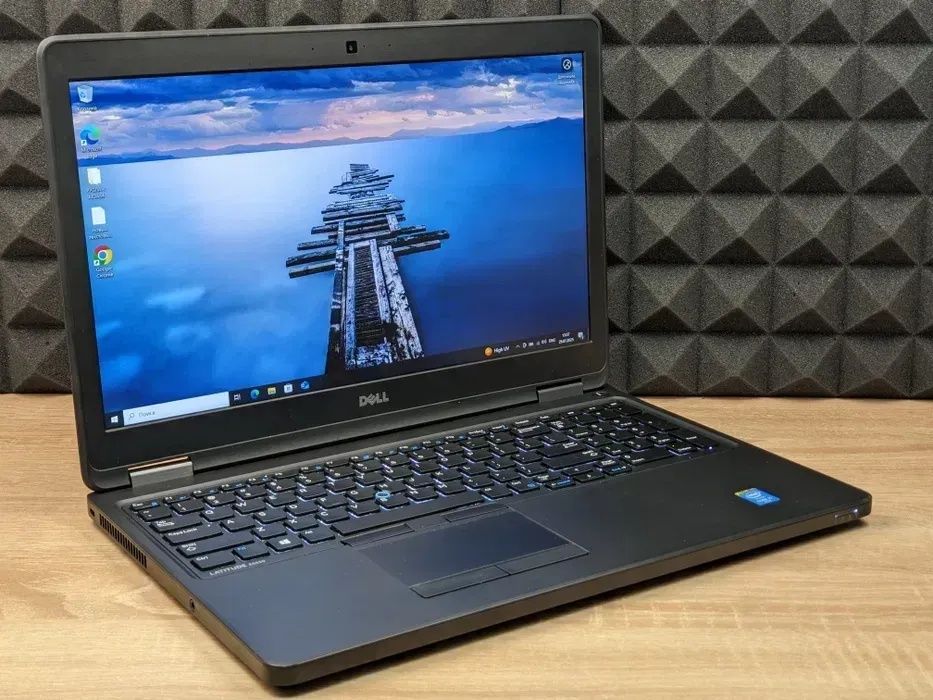 ІГРОВИЙ ноутбук в Dell кому цікаво пропонуйте обмін