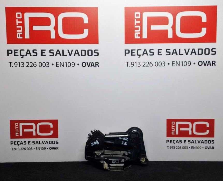 Fechadura / Fecho Porta Frente Esquerdo - TOYOTA C-HR