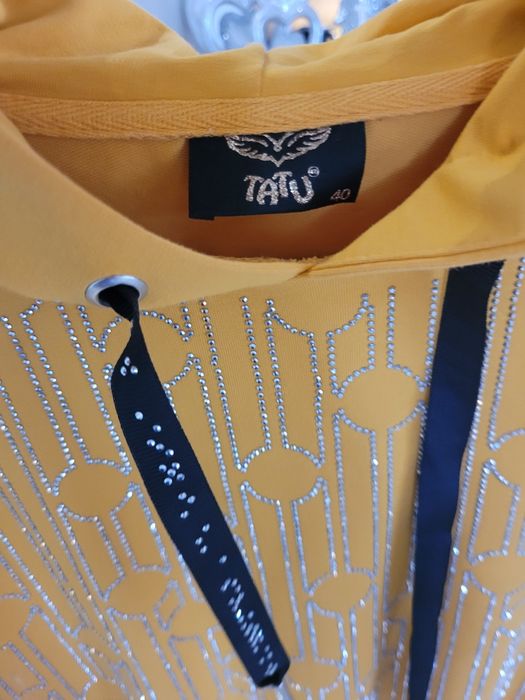 Bluza cyrkonie t.a.t.u. M