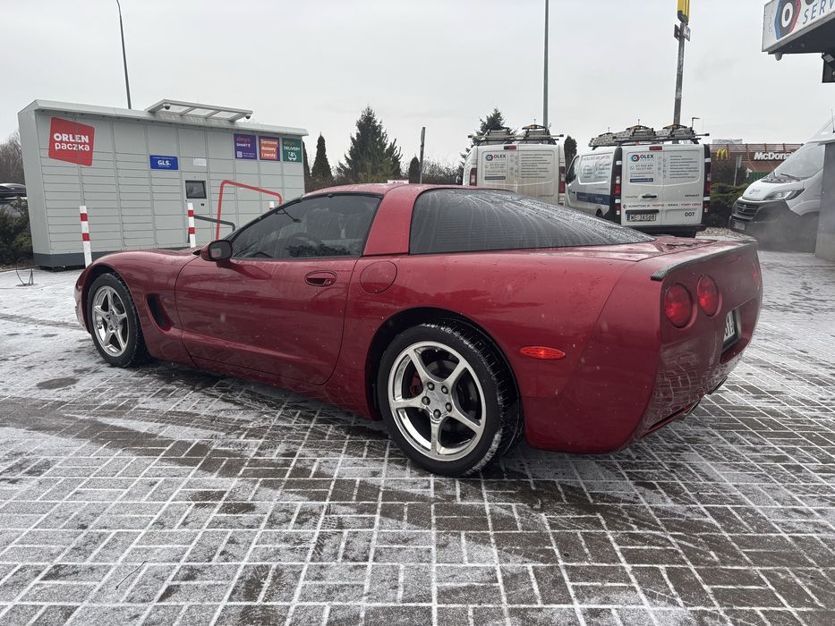 Corvette C5  2004r  5.7 355km zam
