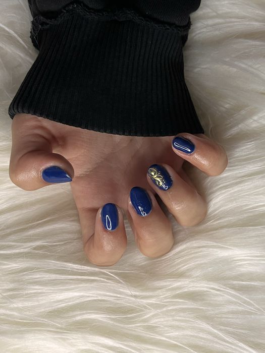 Manicure Paznokcie Zielonka