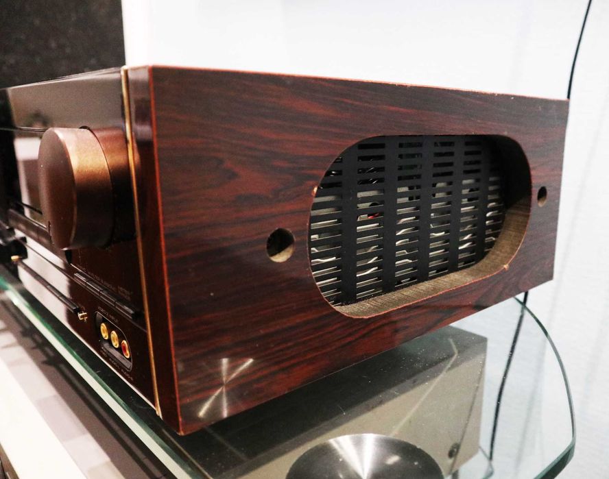 Усилитель Palladium Prestige V7000 рояльный лак Urushi