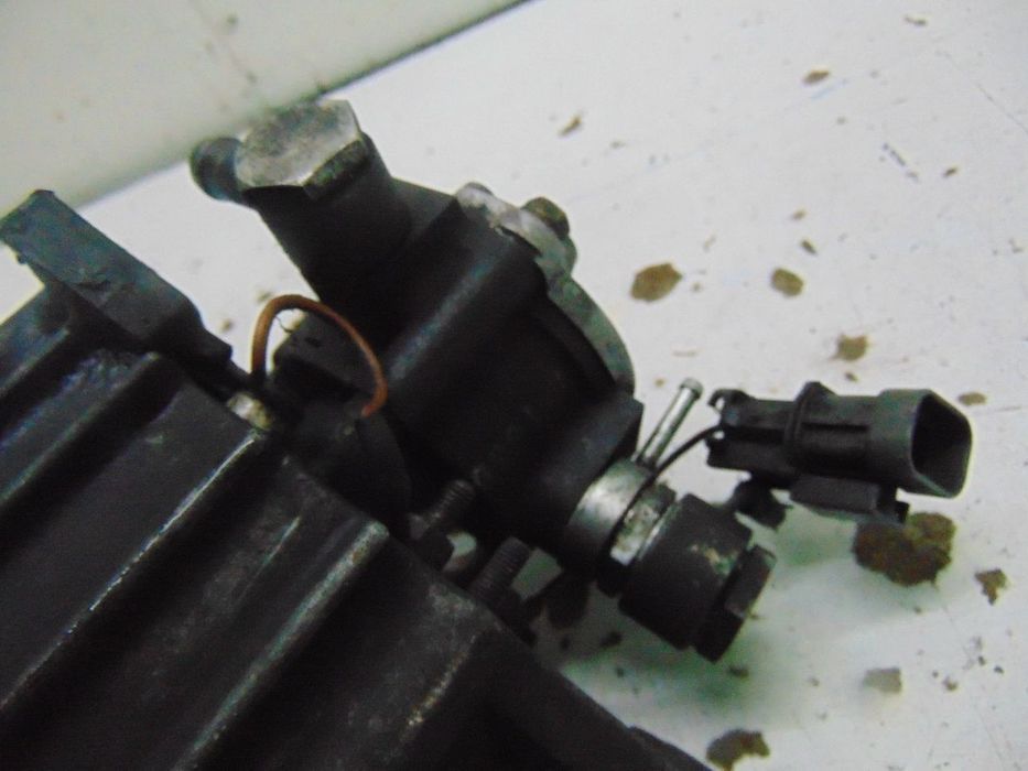Nissan Patrol 260 alternador " usado em bom estado