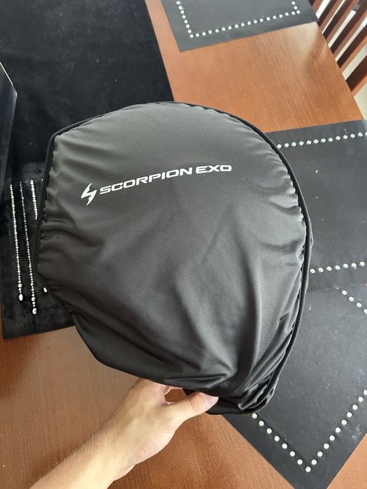 Kask Scorpion exo r1
