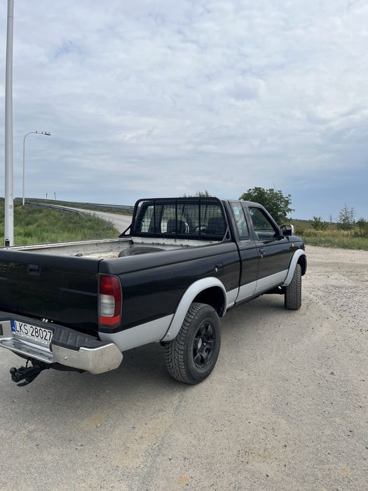 Nissan navara  Super cena po swapie na M57 bmw