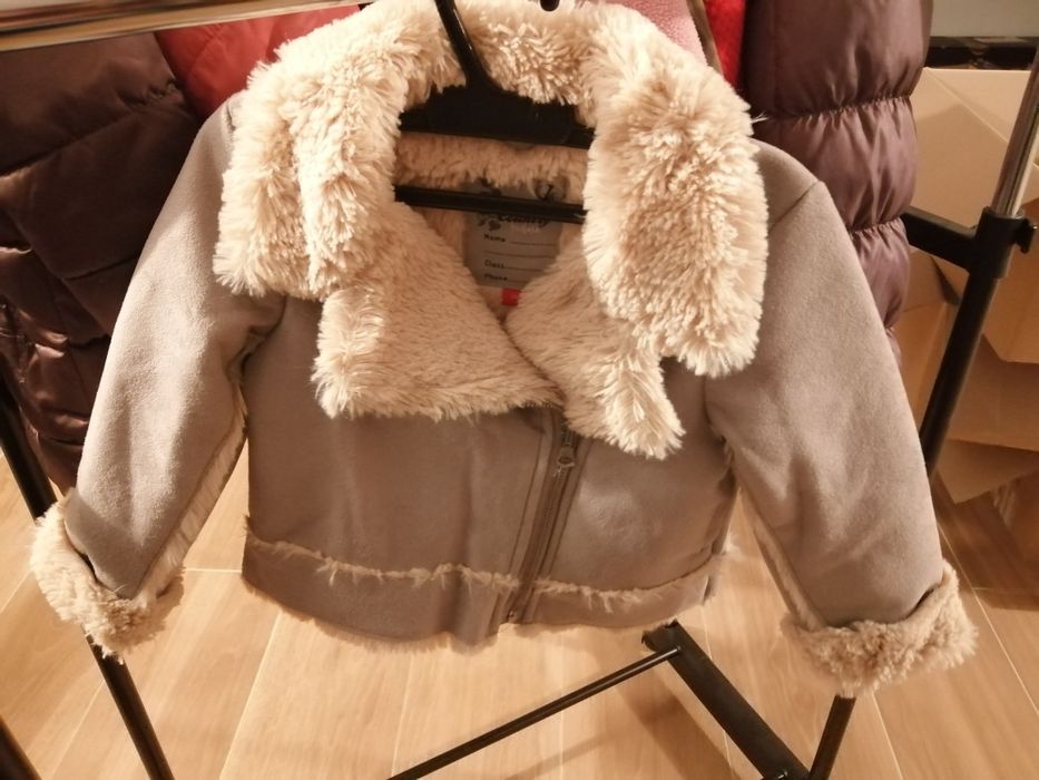 Vários casacos bebé / menina