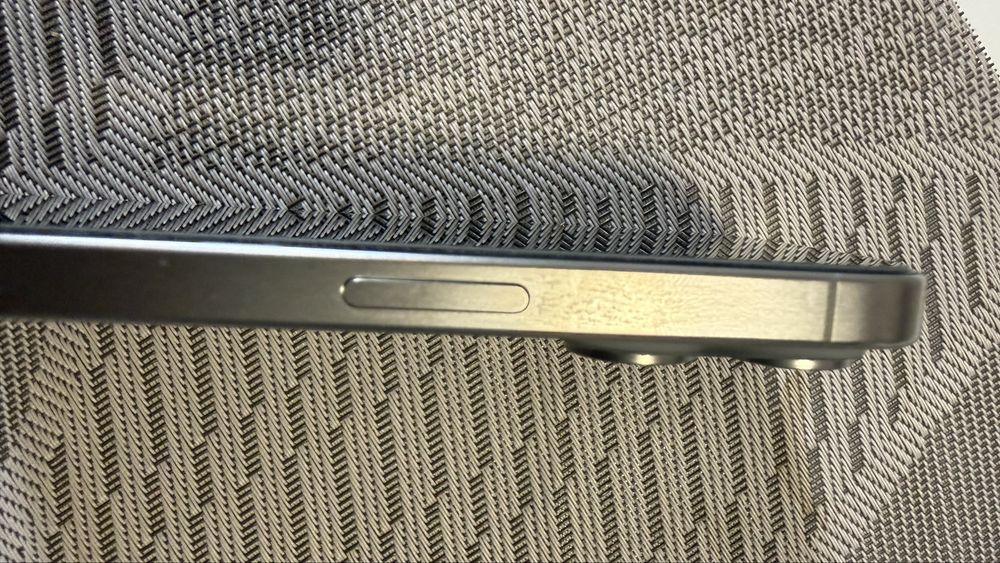 Iphone 15pro 128gb