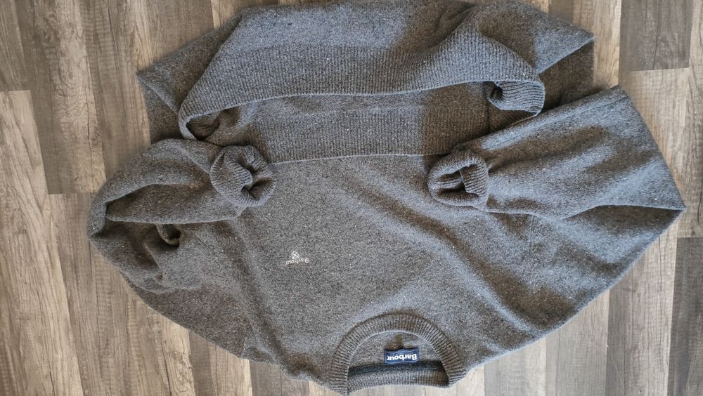 świetny wełniany sweter BARBOUR