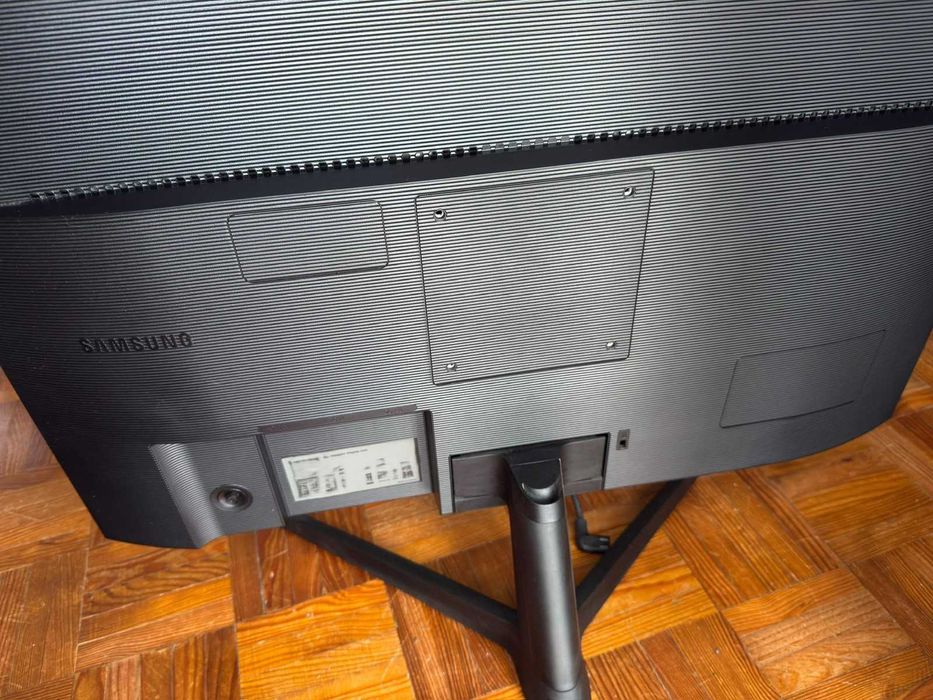 Monitor Samsung 27" Full HD IPS 75Hz FreeSync
