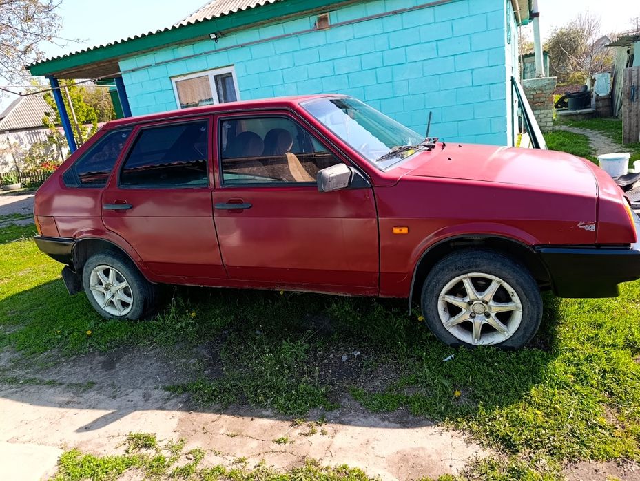 Продам ваз 2109 на ходу