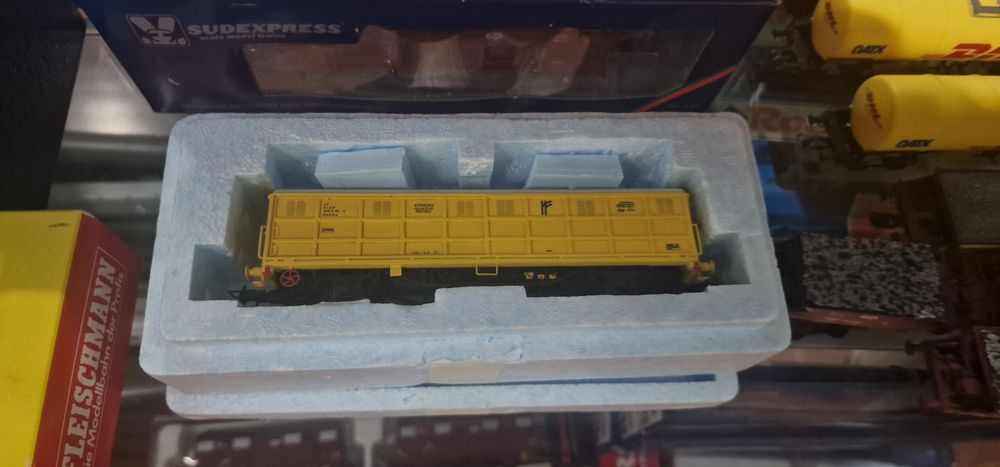 Material comboios raro  preços  telefone.