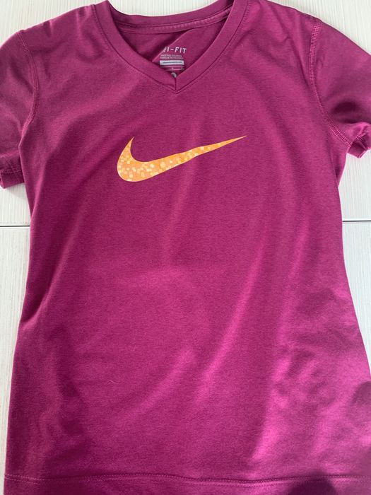 Koszulka dziewczęca nike 146-152+ spodenki