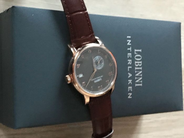 Zegarek lobinni microrotor-automatic