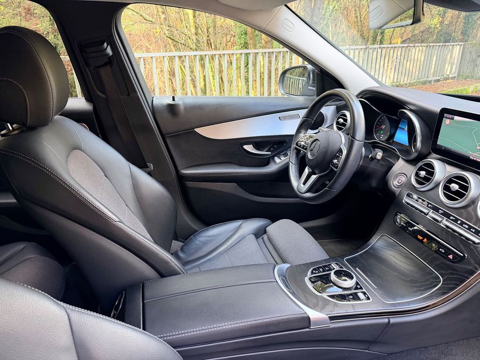 Mercedes C300de Híbrido/Diesel 117mil kms/IVA DEDUTIVEL