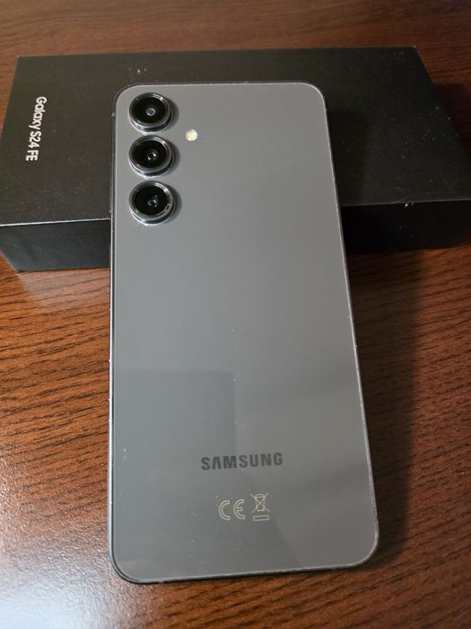 Samsung Galaxy S24 FE – idealny stan | gwarancja