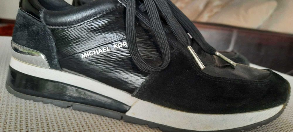Ténis MICHAEL KORS tamanho 37